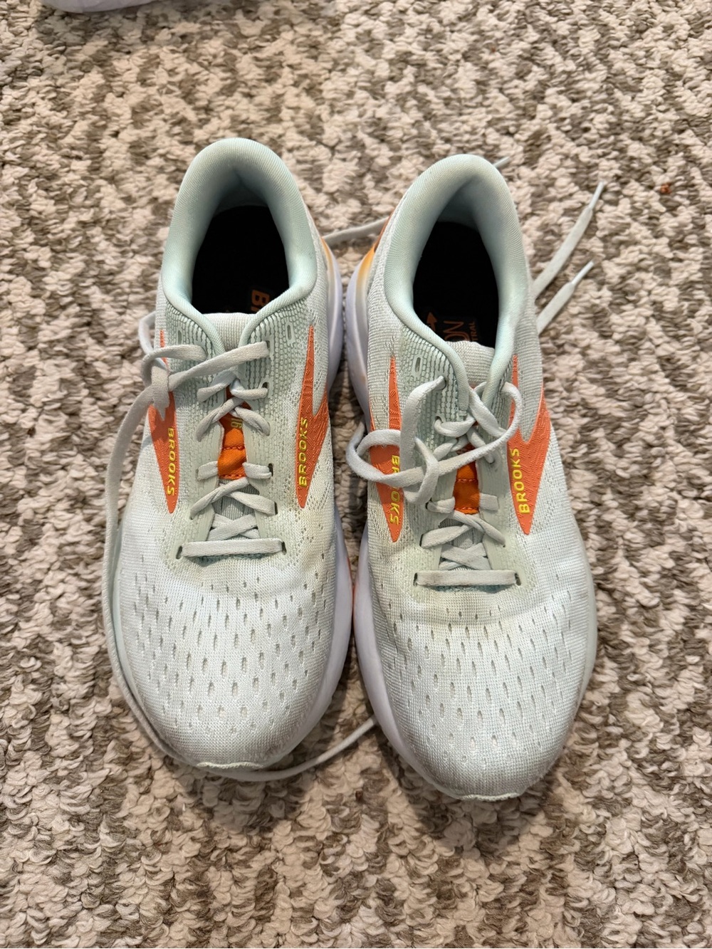 Brooks Ghost size 7